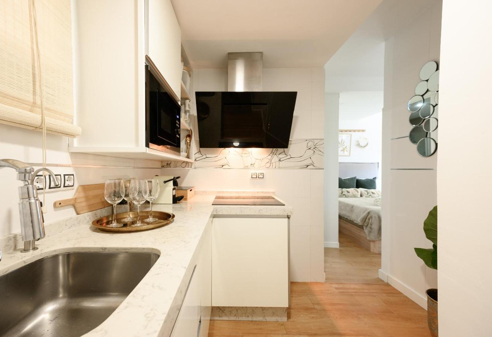 Estudio Con Parking Teatinos Malaga Living Exterior foto